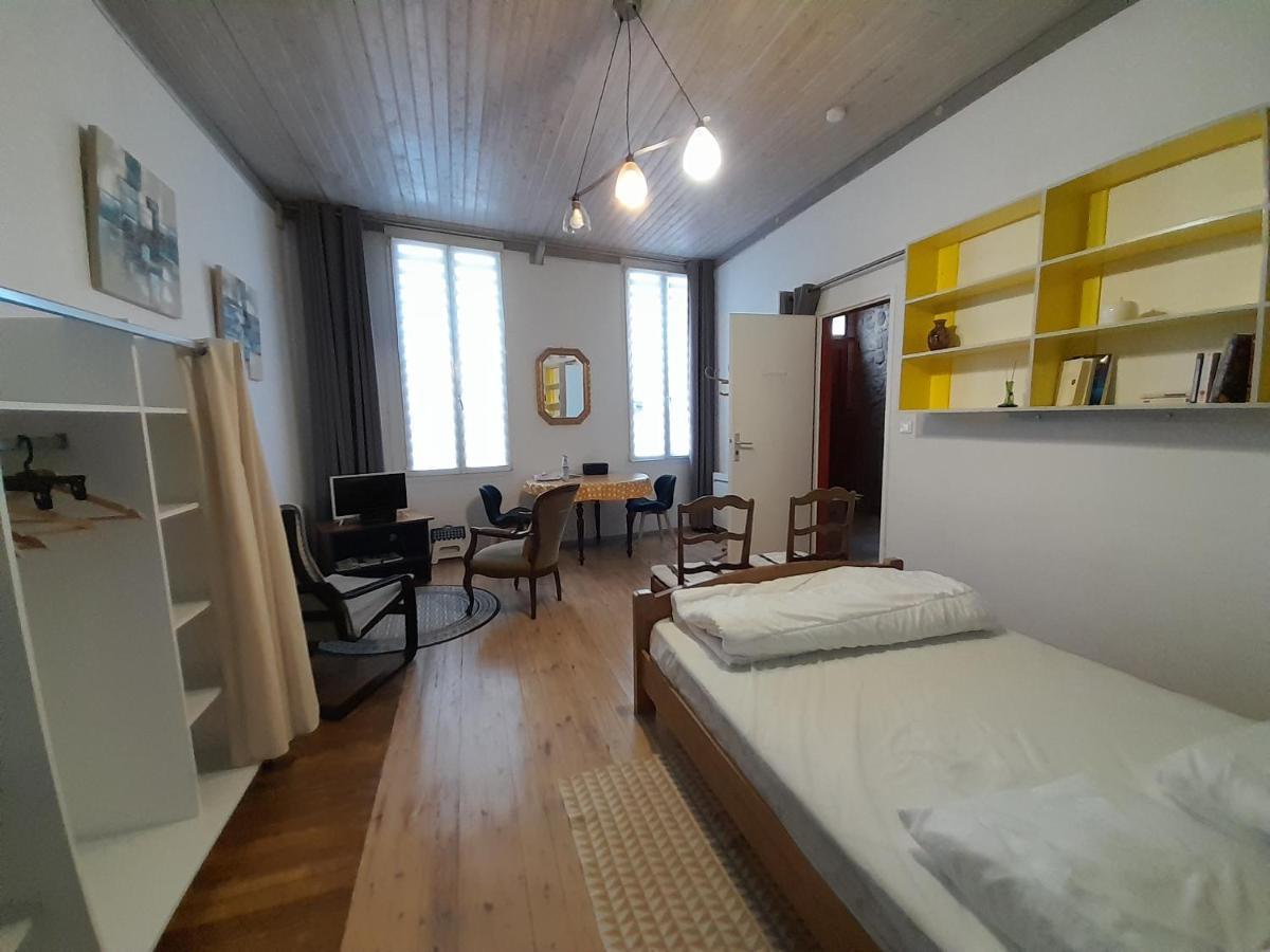 Residence Les Volets Bleus: Studio De 30 M² Classe 2 * Рошвор Екстериор снимка